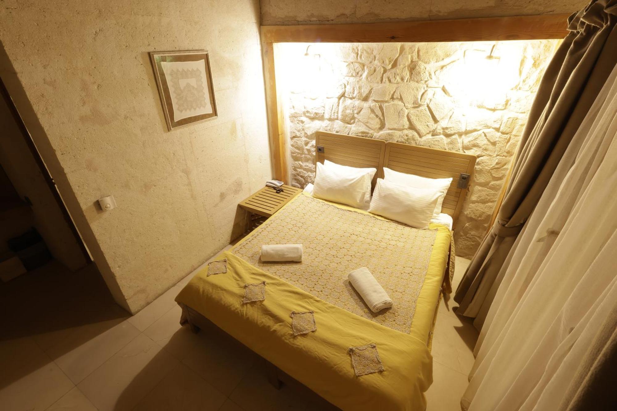 Anatelein Cave Hotel Uçhisar Zewnętrze zdjęcie
