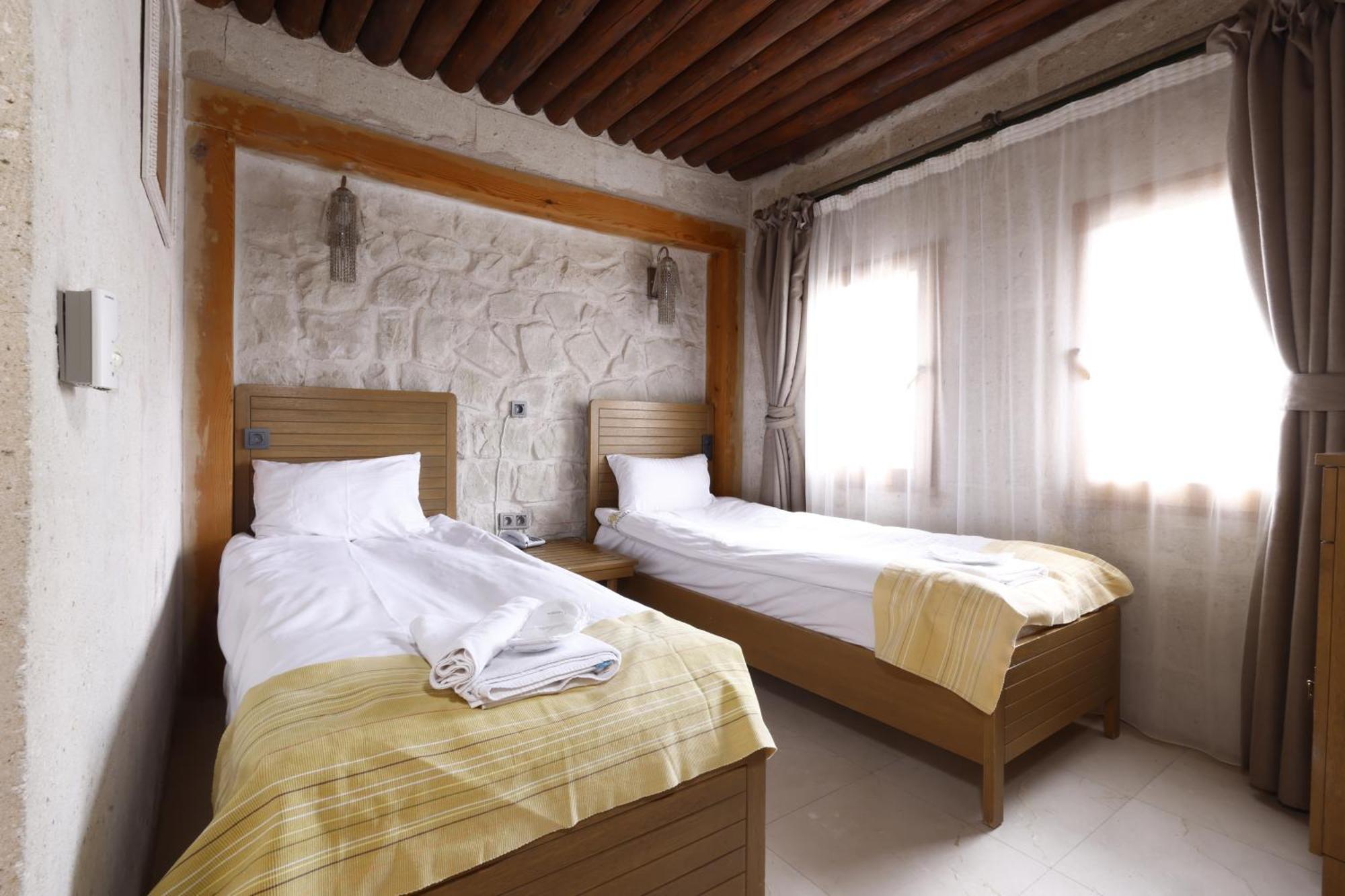 Anatelein Cave Hotel Uçhisar Zewnętrze zdjęcie