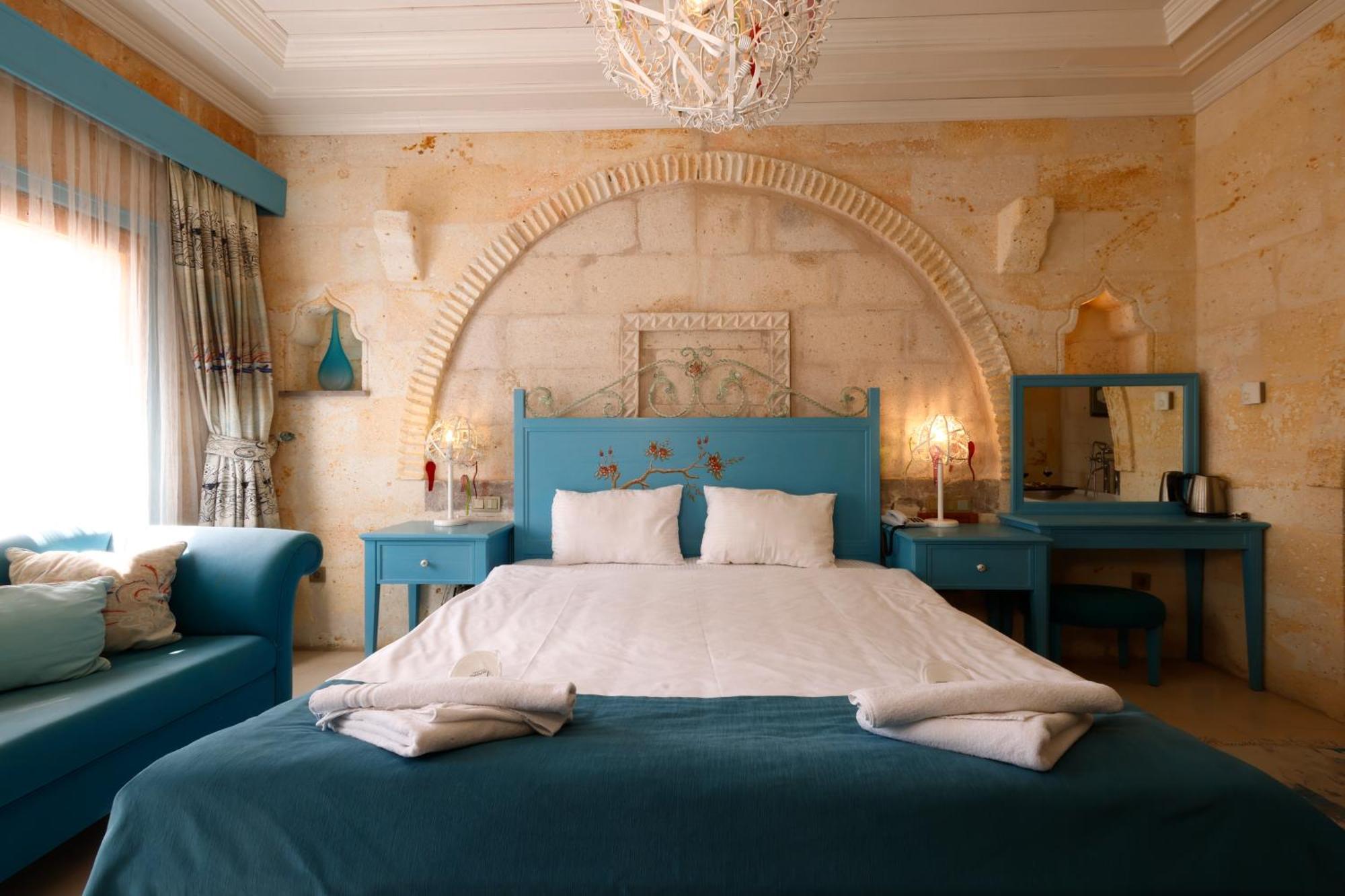 Anatelein Cave Hotel Uçhisar Zewnętrze zdjęcie