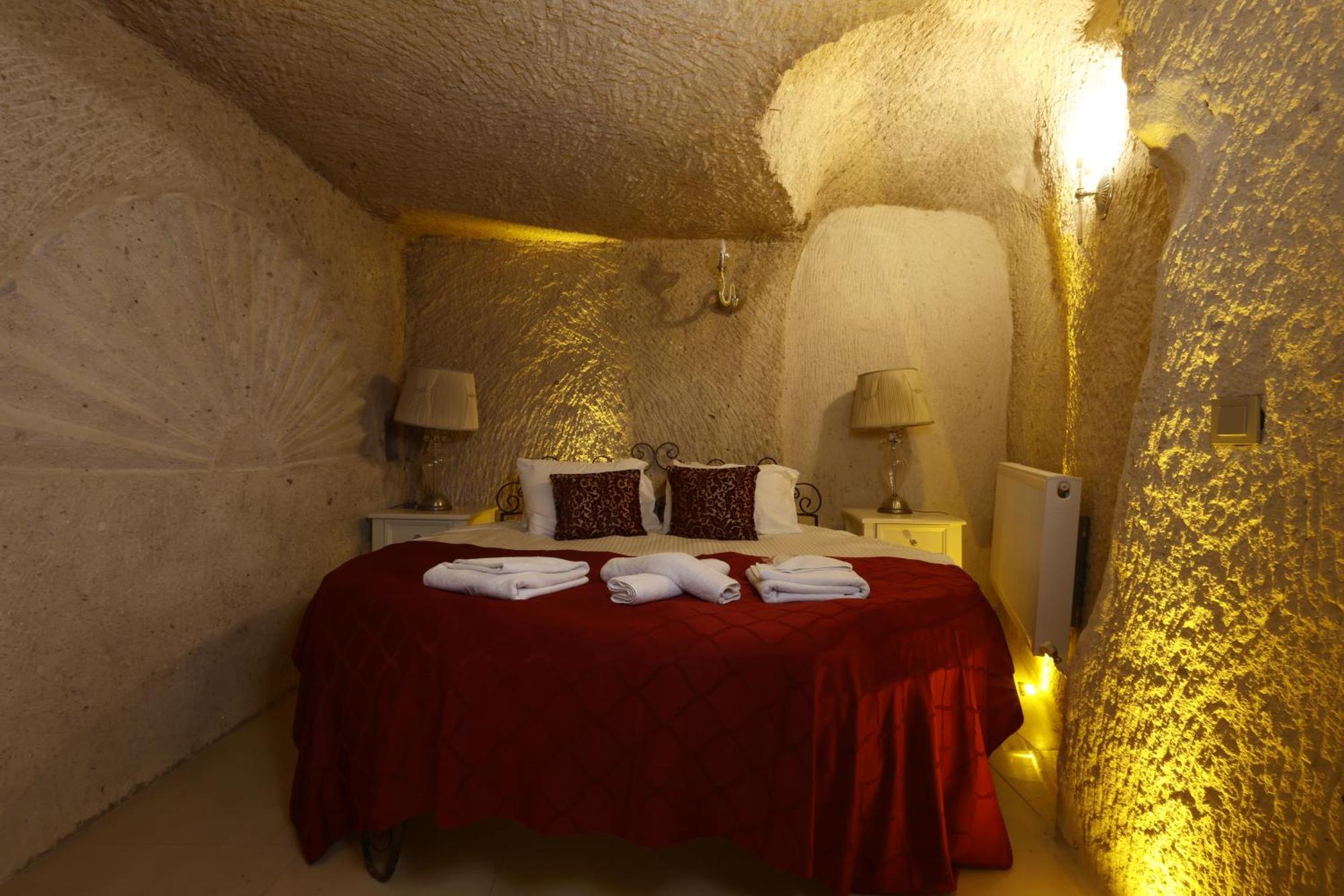 Anatelein Cave Hotel Uçhisar Zewnętrze zdjęcie