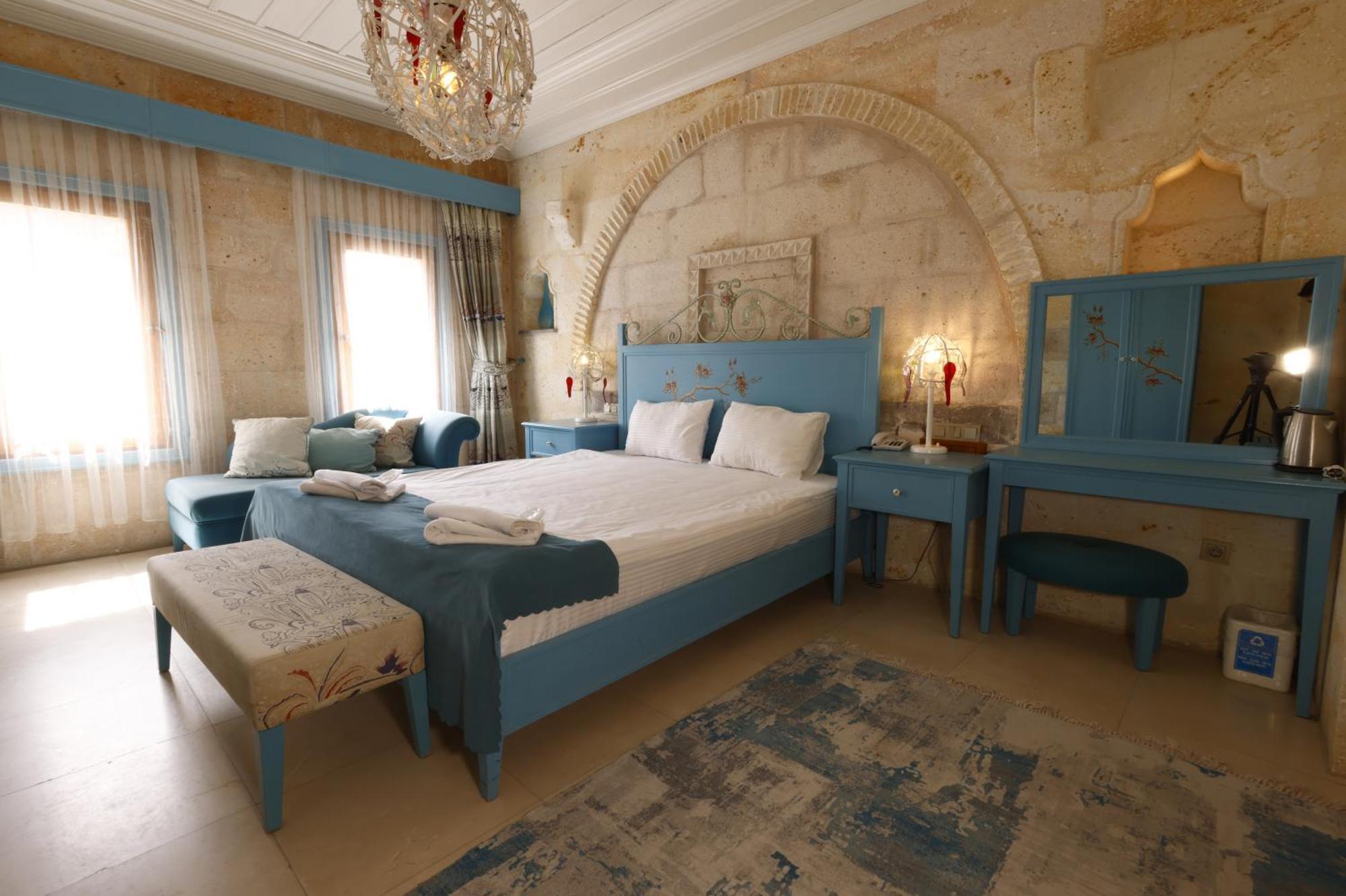 Anatelein Cave Hotel Uçhisar Zewnętrze zdjęcie
